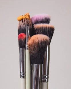 Miild 05 Eyebrow & Liner Brush* Vipper & Bryn|Makeupbørster