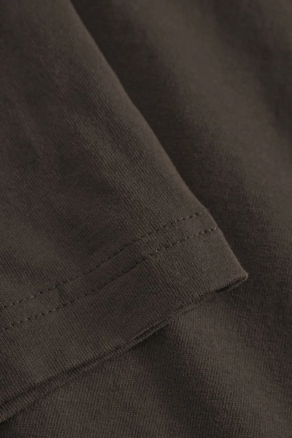 Hot Wood Wood Asa Seal T-shirt, , M Licorice