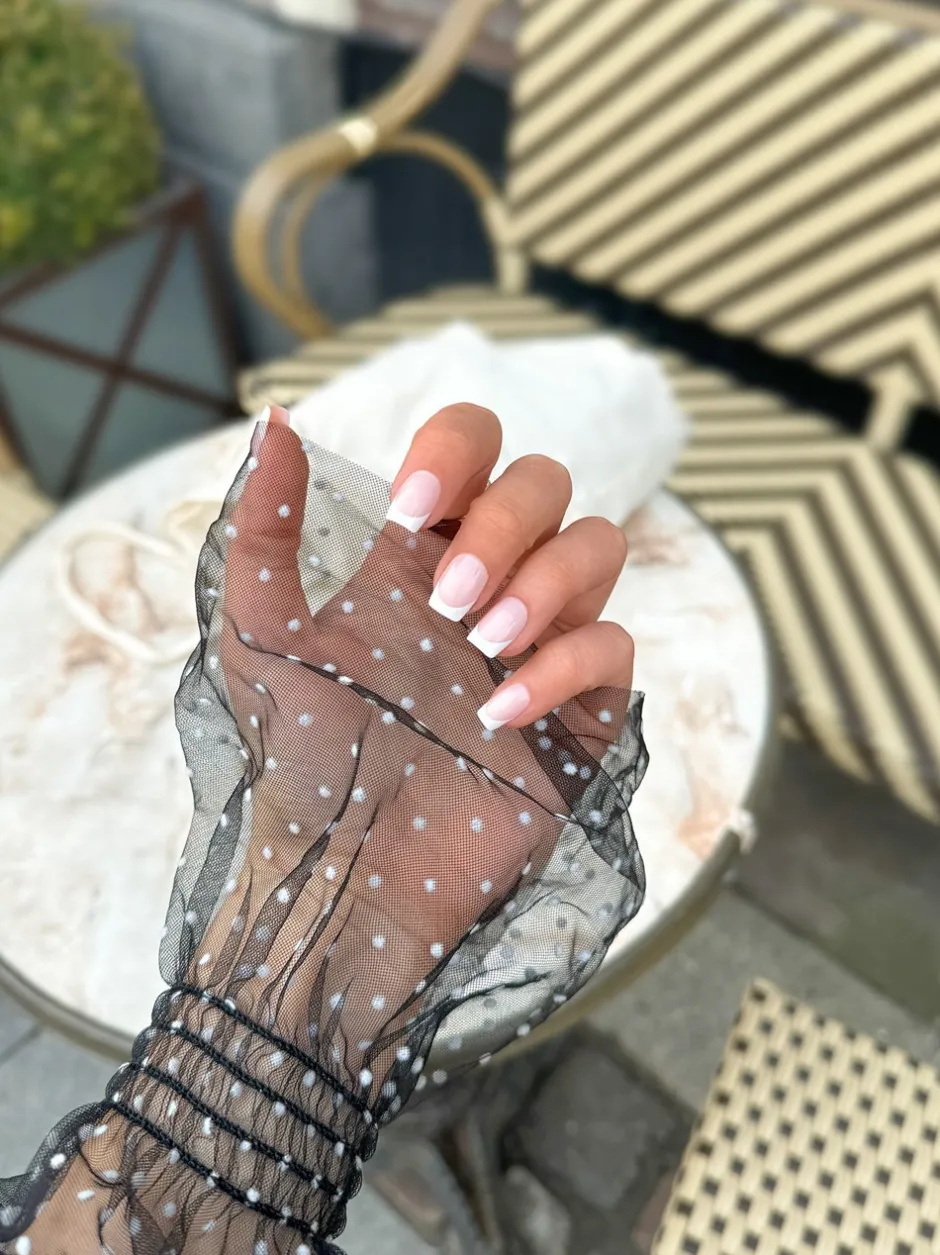 DUFFBEAUTY Classic Frence Press-On Kunstige Negle* Negle