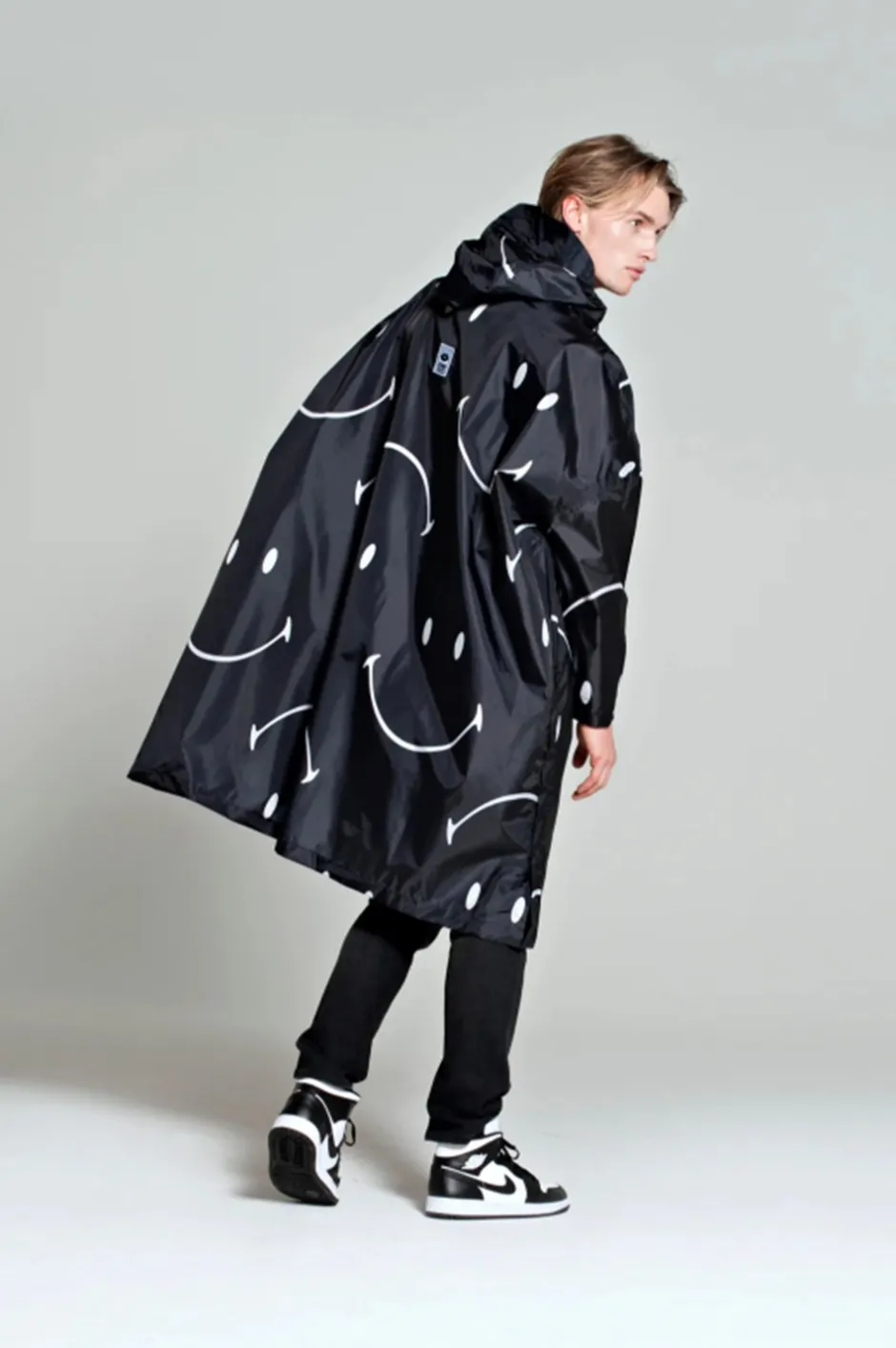 Rainkiss x Smiley Regnponcho,*Dame Jakker & Frakker