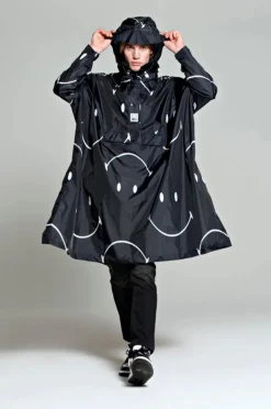 Rainkiss x Smiley Regnponcho,*Dame Jakker & Frakker