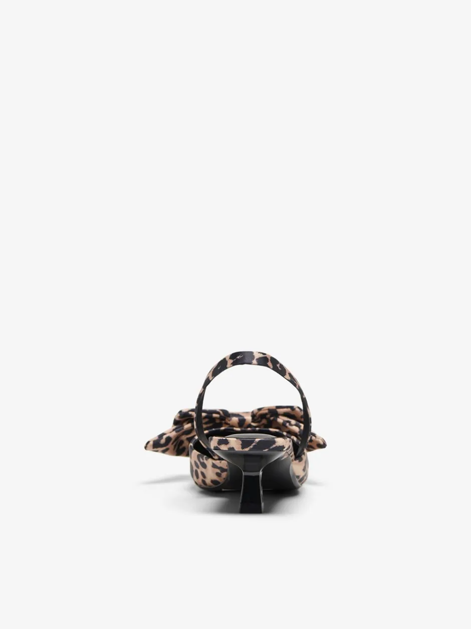 Outlet ONLY Coco-6 Bow Slingback Pumps, , 37 Sand Leo