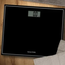 Clearance Salter Compact Glass Personvægt