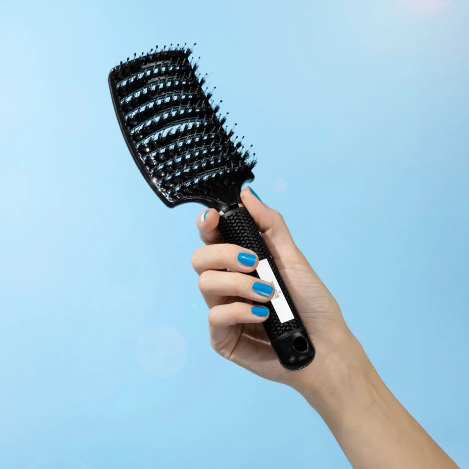 Yuaia Curved Paddle Hårbørste* Børster & Kamme