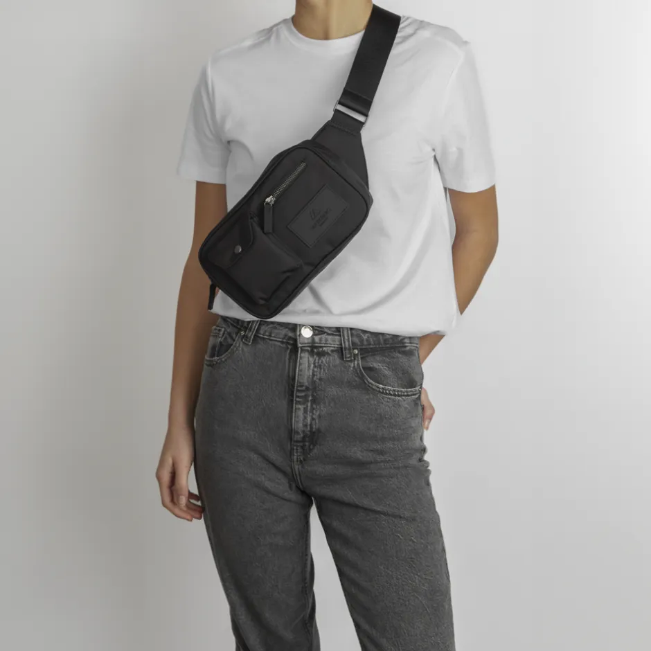 Discount Markberg Darla Bæltetaske, Black