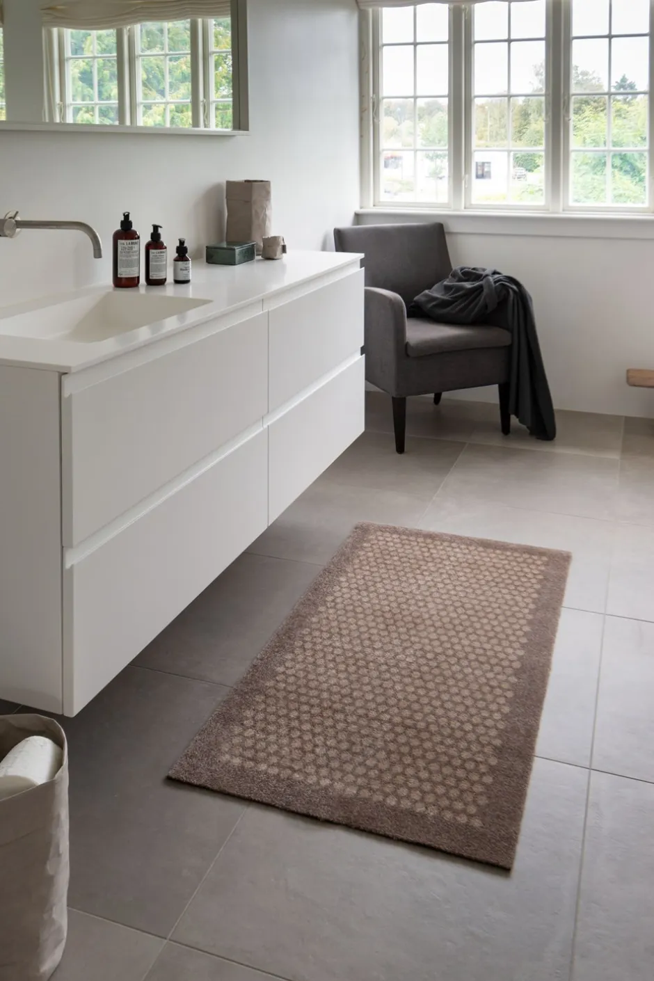 Tica Copenhagen Dot Gulvmåtte, , 67x120 cm* Gulvtæpper|Dørmåtter