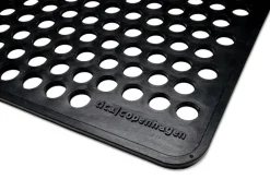 Clearance Tica Copenhagen Dot Gummi Dørmåtte, , 40x60 cm Black