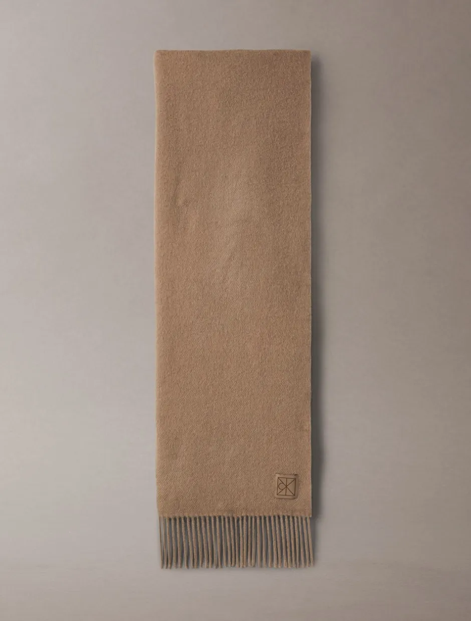 Hot Calvin Klein Emblem Brushed Wool Tørklæde, Walnut