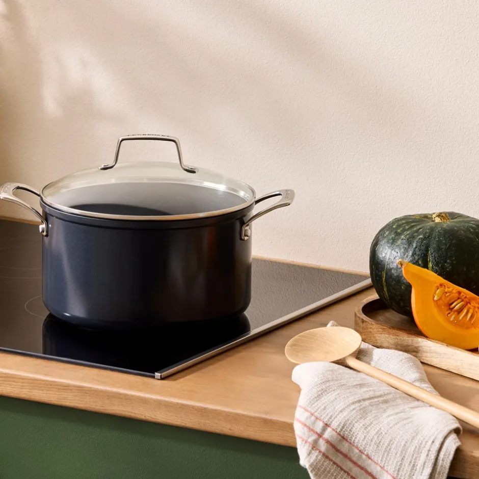 Le Creuset Essential Non-Stick Ceramic Gryde, , 3,8 L* Gryder & Pander