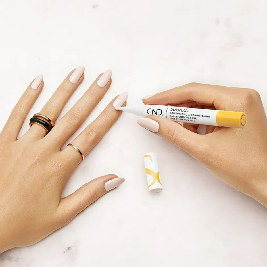 Sale CND Essentials Care Pen Solaroil