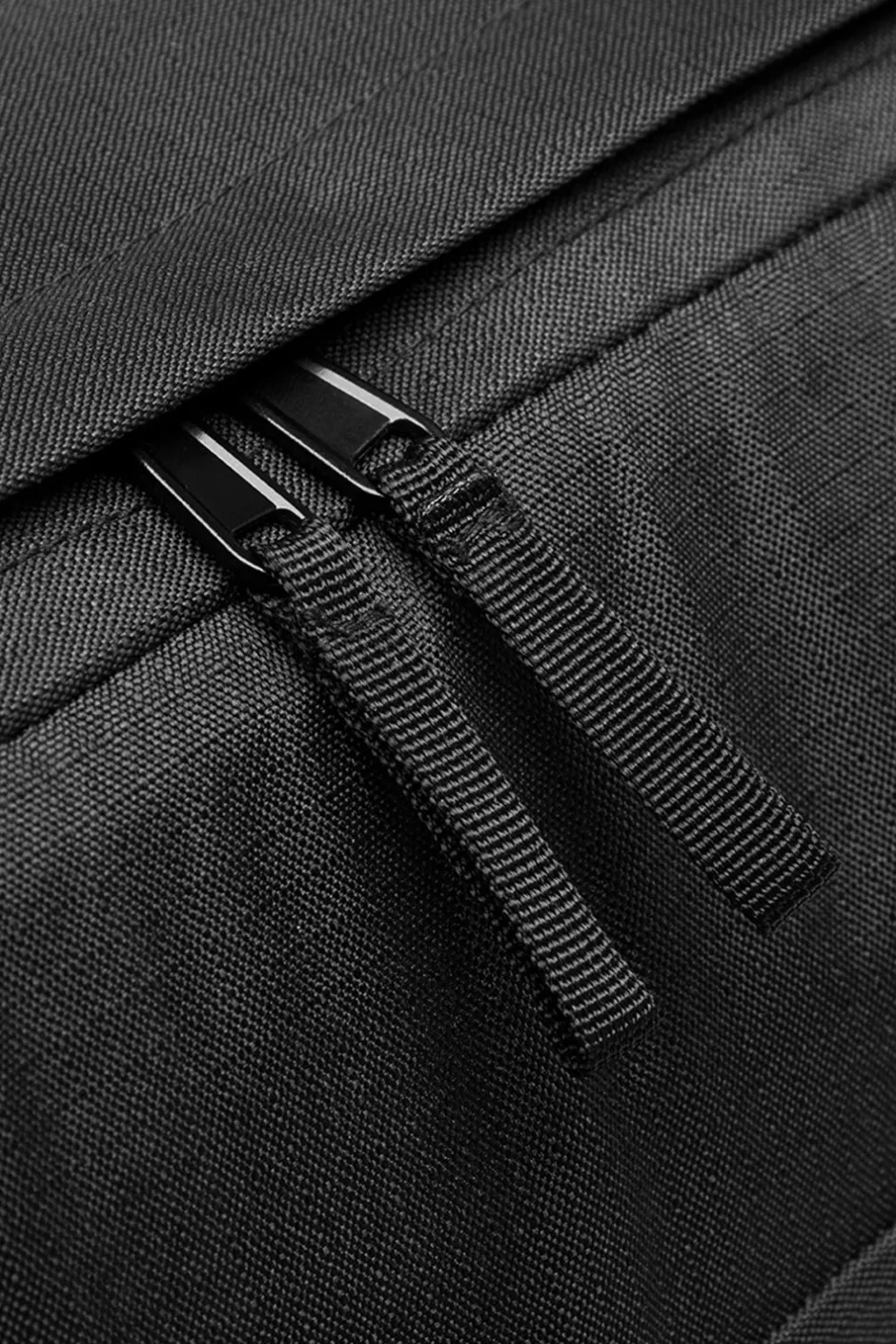 Outlet Epic Essentials Xpak 28 Rejsetaske, Black