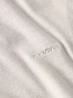 Best 7 DAYS Active Fitted Long Sleeve T-shirt, , M Silver Gray