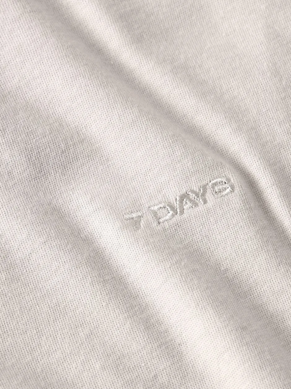 Best 7 DAYS Active Fitted Long Sleeve T-shirt, , M Silver Gray