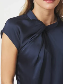 Neo Noir Fleur Drapy Satin Bluse, , 38 Navy