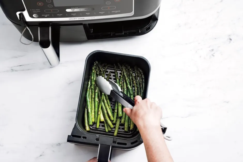 Hot Ninja Foodi Max Dual Zone Airfryer