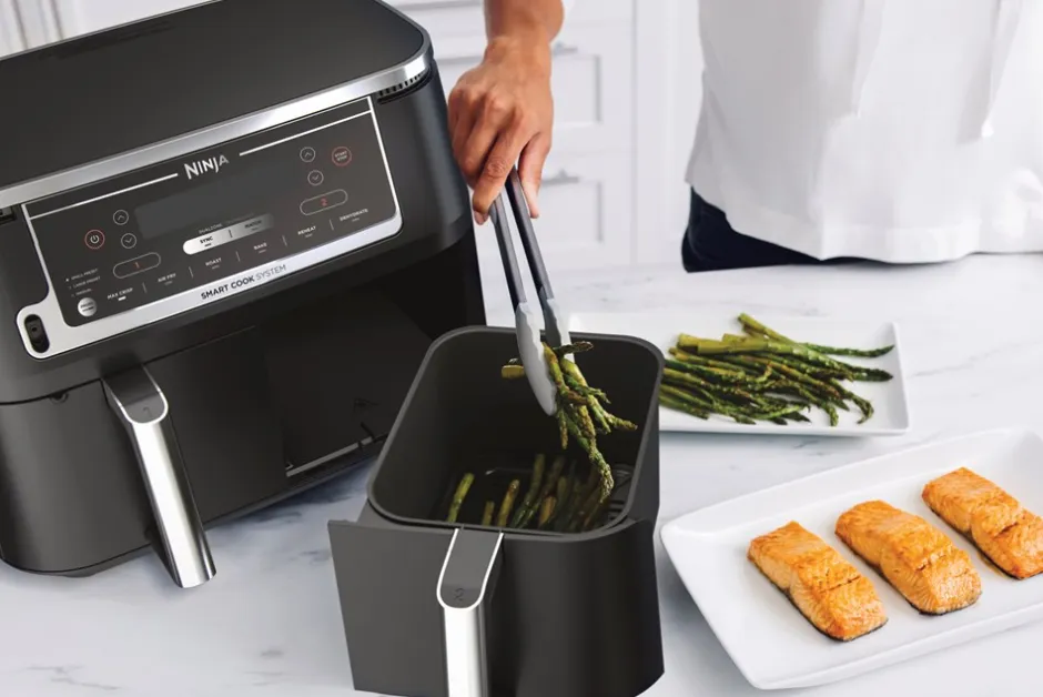 Hot Ninja Foodi Max Dual Zone Airfryer