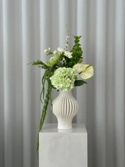 Best Bloom Objects Forma Vase, White