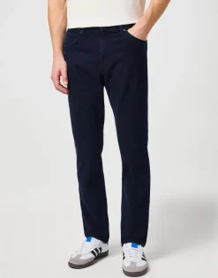Clearance Wrangler Greensboro Jeans, , W40/L30 Black