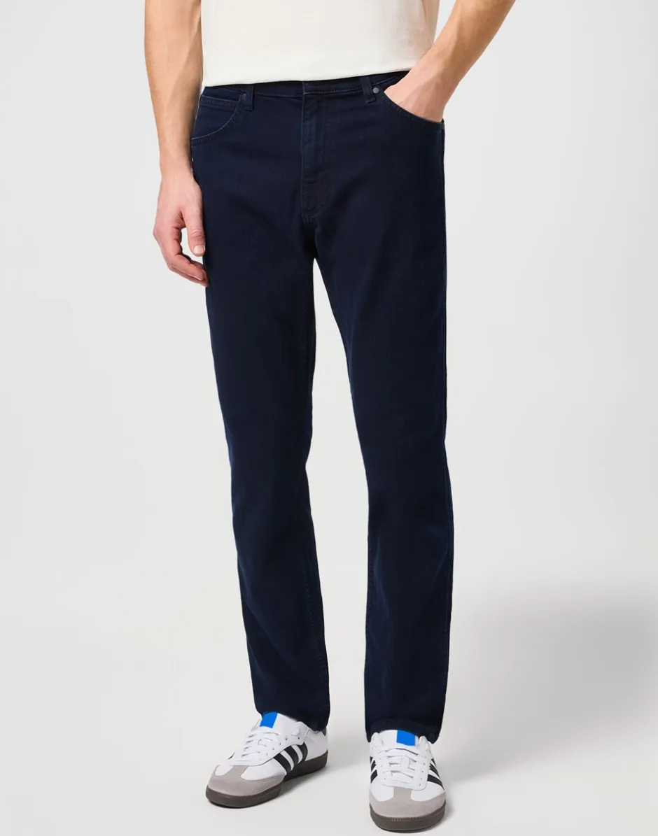 Clearance Wrangler Greensboro Jeans, , W40/L30 Black
