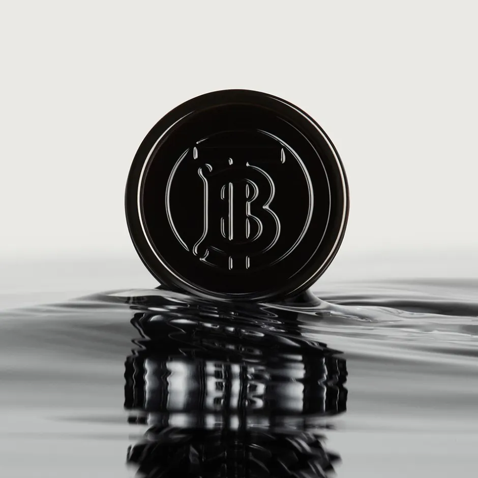 Burberry Hero Eau De Parfum, 50 ml* Eau De Parfum