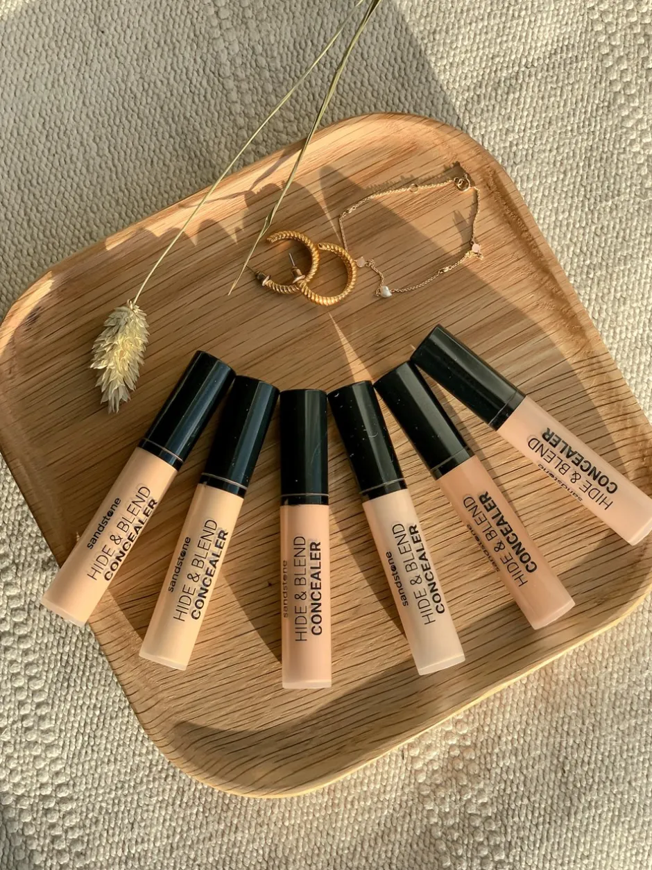 New Sandstone Hide & Blend Concealer, C2 Ivory
