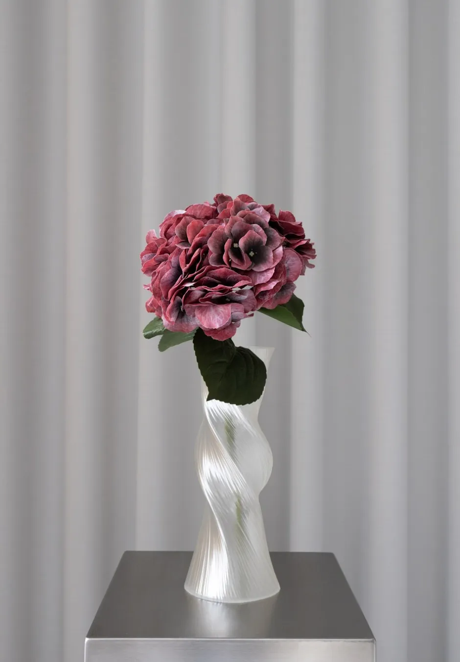 Sale Bloom Objects Hortensia Kunstig Blomst, Red