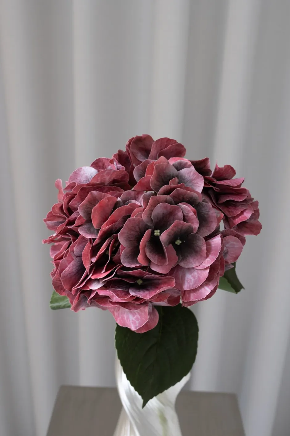 Sale Bloom Objects Hortensia Kunstig Blomst, Red
