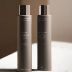 Lernberger Stafsing Hydrating & Strengthening Shampoo, 250 ml* Hårpleje|Hårpleje