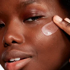 MAC Hyper Real Serumizer Skin Balancing Hydration Serum, 50 ml* Hudpleje