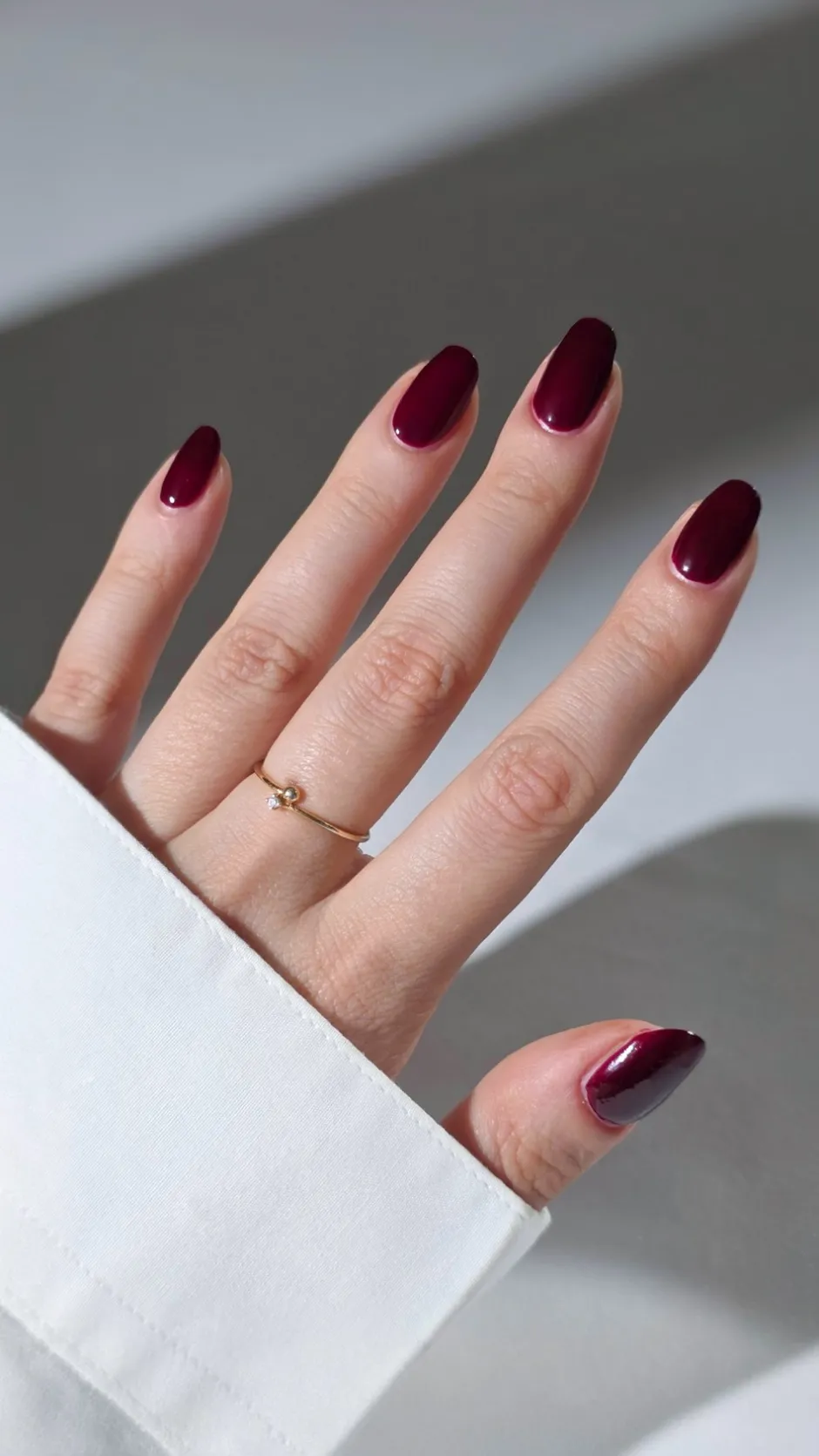 Hot Nailberry L’Oxygéné Nail Polish, Kirsch Kiss