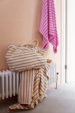 Bongusta Naram Håndklæde, Baby Pink & Ski Patrol Red, 70x140 cm* Håndklæder & Vaskeklude