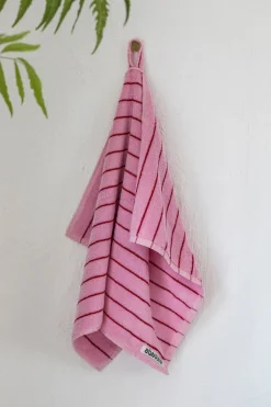Clearance Bongusta Naram Håndklæde, Baby Pink & Ski Patrol Red, 50x80 cm Baby Pink & Ski Patrol Red
