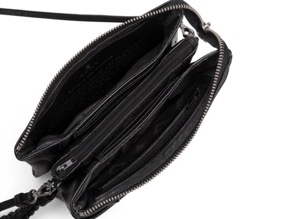 Adax Nellie Clutch, Sort
