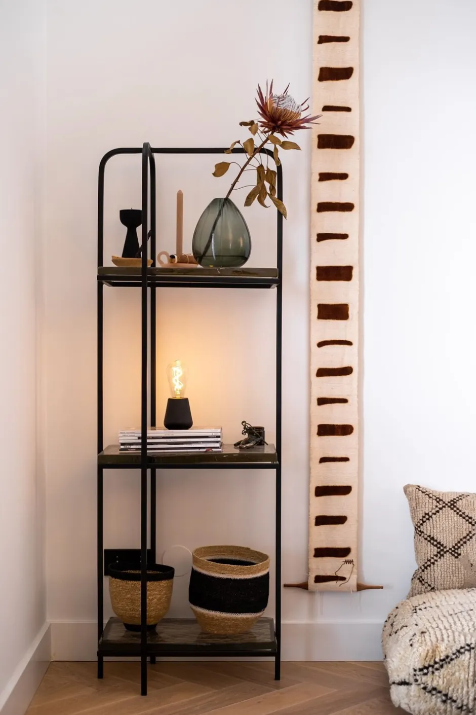 Clearance Humble One Bordlampe, Black Wood