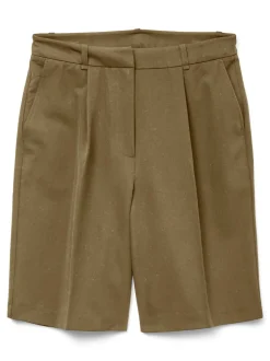 Clearance AWARE Passi Knee Shorts, , L Ermine