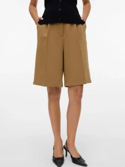 Clearance AWARE Passi Knee Shorts, , L Ermine