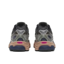 Saucony Progrid Omni 9 OG Sneakers, , 40* Sneakers