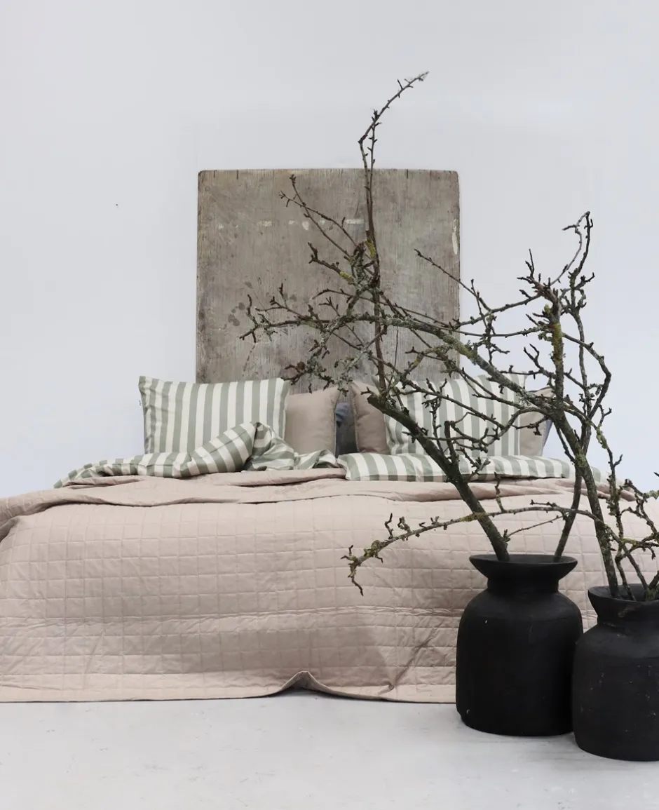 OMHU Quiltet Percale Sengetæppe, , 260x260 cm* Sengetæpper