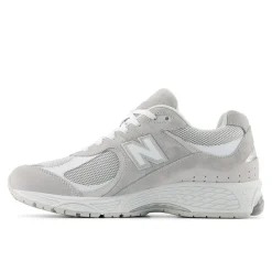 Discount New Balance 2002R Sneakers, , 39.5 Raincloud/Grey Matter