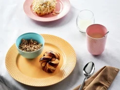 Lyngby Porcelæn Rhombe Color Frokosttallerken, Rose, Ø21 cm* Tallerkener