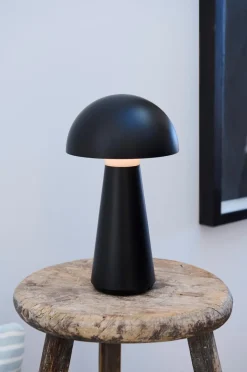New Sirius Sam Bordlampe, Sort