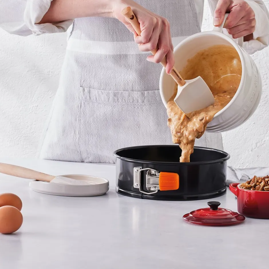 Online Le Creuset Signature Stentøj Oval Grydeskeholder, Meringue