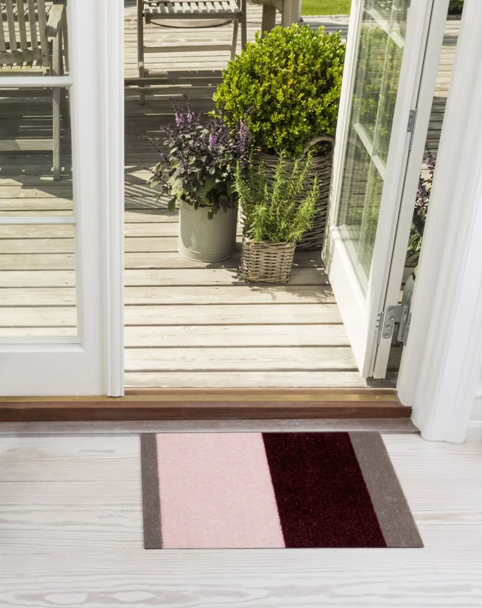 Clearance Tica Copenhagen Stripe Horisontal Gulvtæppe, , 40x60 cm Bordeaux/Rose/Sand